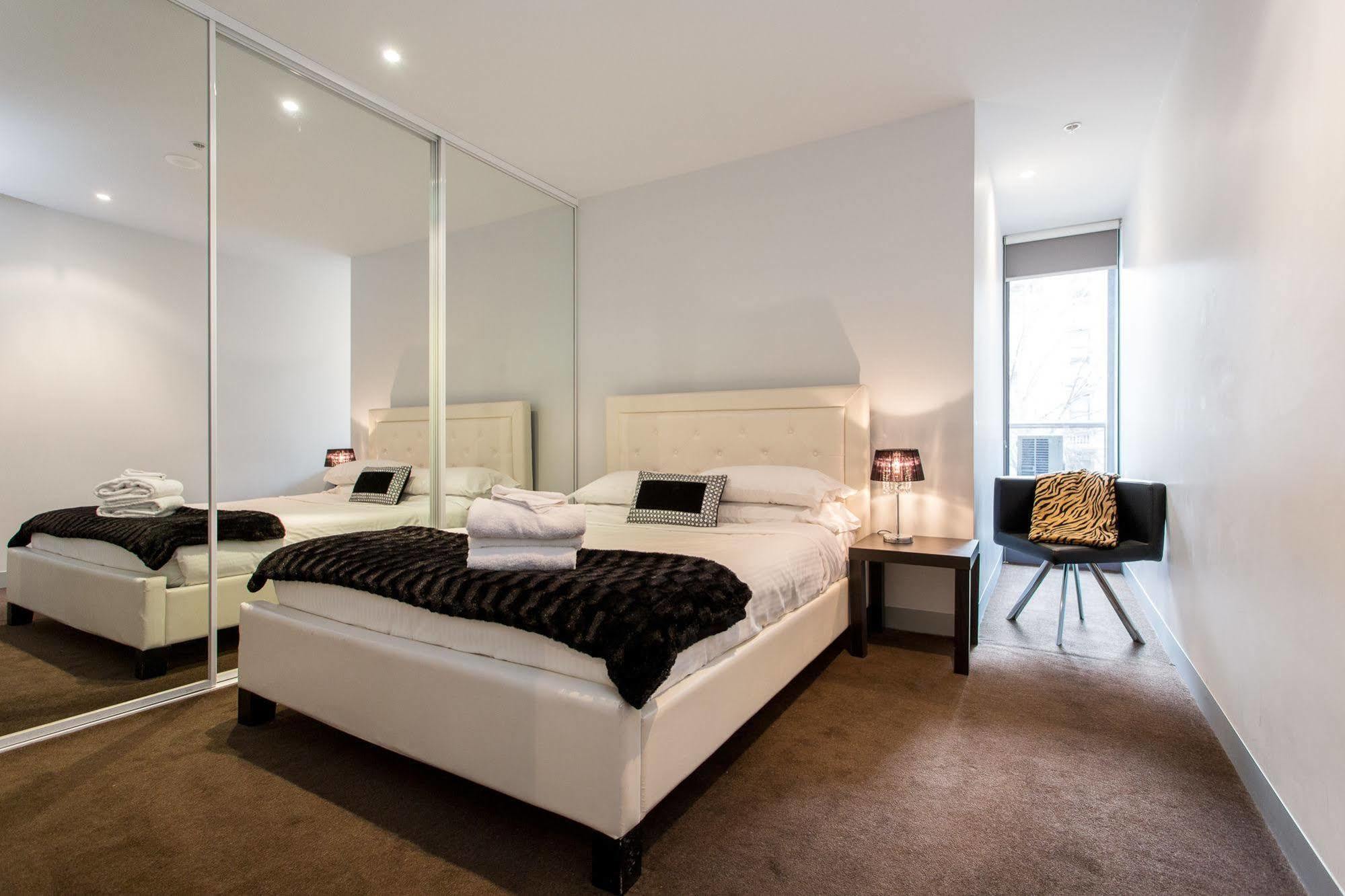Abc Accommodation- Flinders Street Melbourne Bagian luar foto